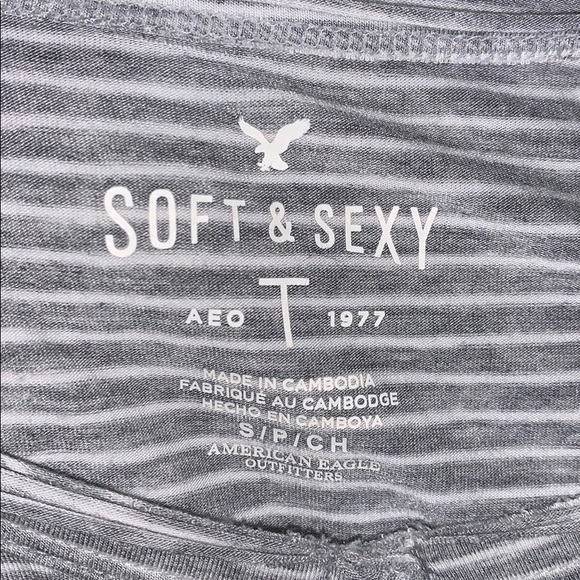 American Eagle Soft & Sexy Top - Picture 4 of 5